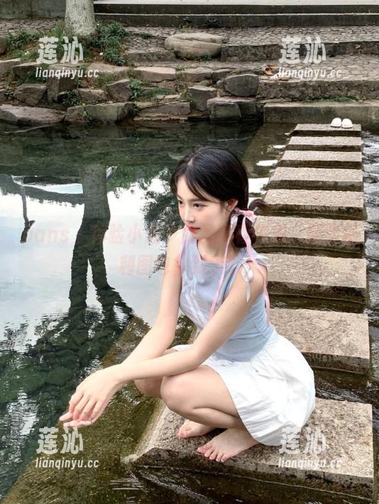 pans - 体验小颖少女的青春气息，超赞福利图包拿到手软！