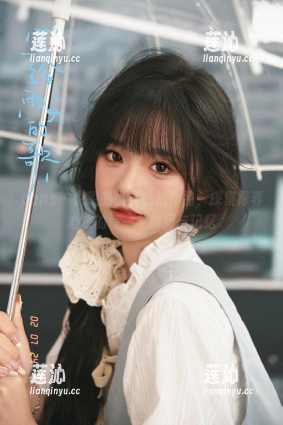 pans - 锐锐的少女私拍作品，探索青春心跳的每一个瞬间与记忆