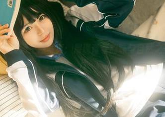 rua阮阮天台高清主题写真：展现青春韵味与自然之美的动人图片