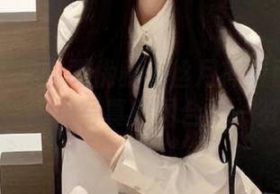 微密圈 - 细腻而优雅：丝月神肉色筒袜杏色高跟写真原图合集一览