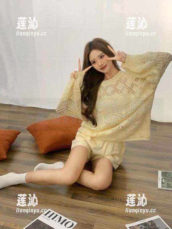 丽柜 - 兔子博主带你在线领略白色恋人美图，感受梦幻般的视觉盛宴