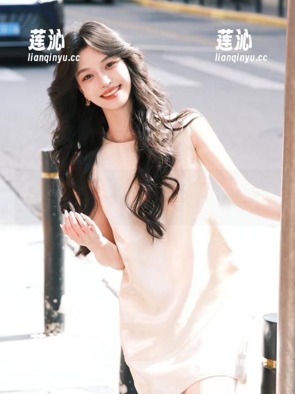 丽柜 - 全套贵足盛宴来袭，快来下载婷婷的独特风格！