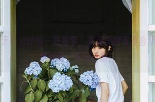丽柜 - 倾心于小戈的每一处细节，高清美腿写真合集定会让你怦然心动，无法自拔！