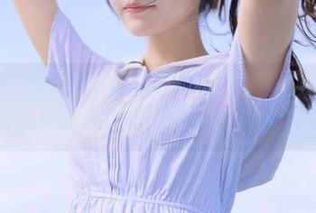 丽柜 - 让敏儿的办公室写真点亮你的工作日，精选原图带来不一样的灵感！