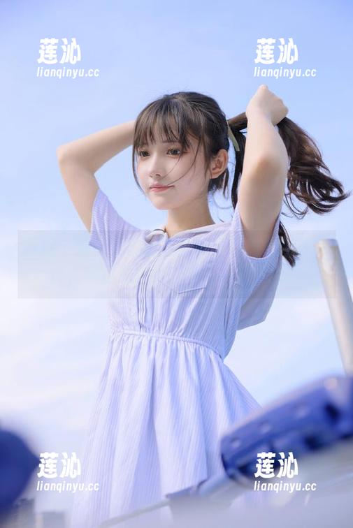 丽柜 - 让敏儿的办公室写真点亮你的工作日，精选原图带来不一样的灵感！