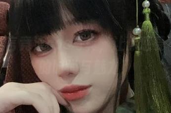 最新九言竞泳cos写真，让你感受不一样的时尚与魅力！