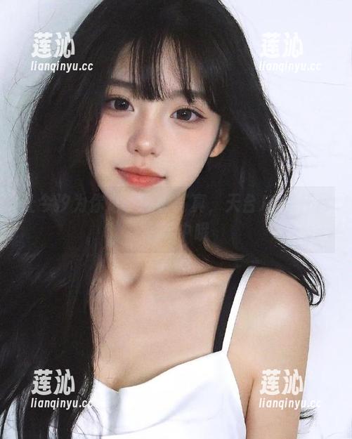 让今汐为你定制精彩写真，天台JK情怀尽在其中哦