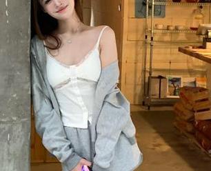 微密圈 - 更新啦！俏妞qiaoniuTT黑丝绝绝子作品即将震撼上线，赶紧来围观吧！