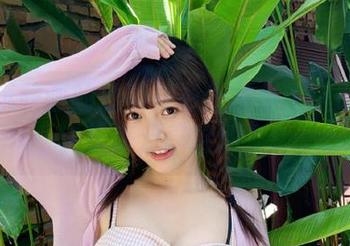 从兔玩映画的透明衬衫作品集中获取灵感，快来分享给朋友！