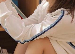 少女袜子写真精选，兔玩映画带你走进青春的缤纷世界