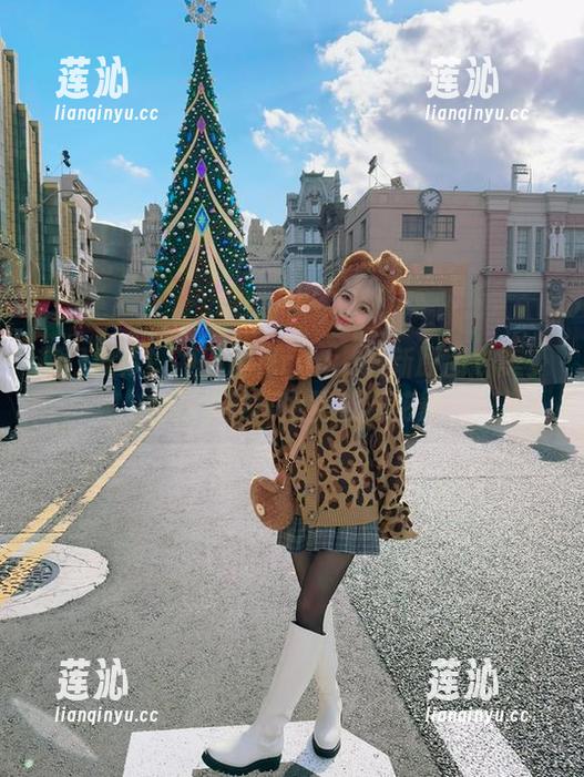 热门推荐！冲田凛花rinka最新原图《美少女万华镜篝之雾枝》花絮