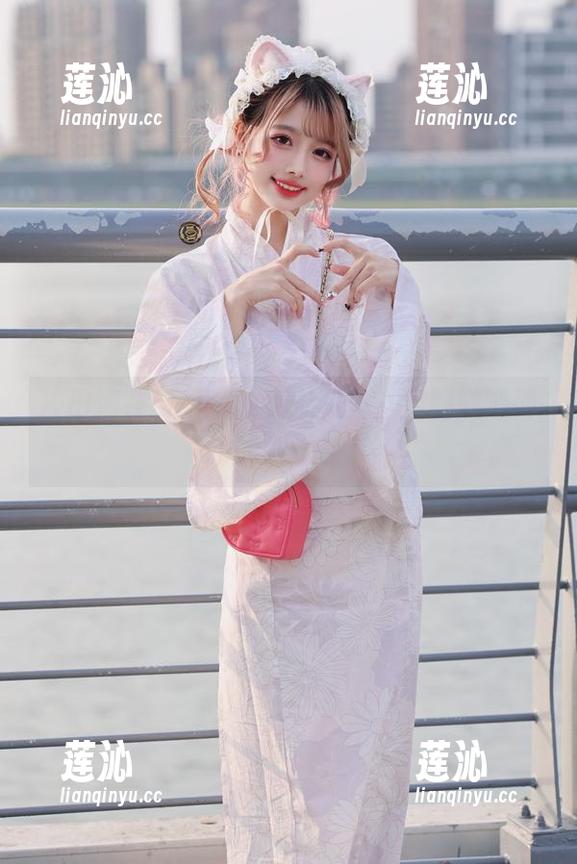 冲田凛花rinka的女友写真，定制随心而动的视觉盛宴