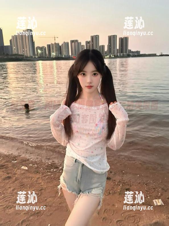微密圈 - 周妍希体操服写真秀，精美原图与梦幻套图发布