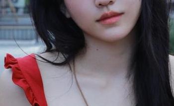 观看喵写真独特合集，感受课桌上黑丝美腿的动人瞬间