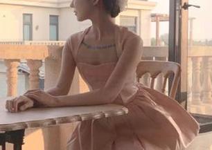 喵糖映画花嫁cos合集：让你了解什么叫做美丽与形象的完美结合的图片