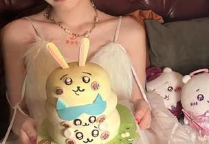 嗲囡囡 - 探索校园之美，心妍公主的免费写真校服系列等你来体验欢乐时光！