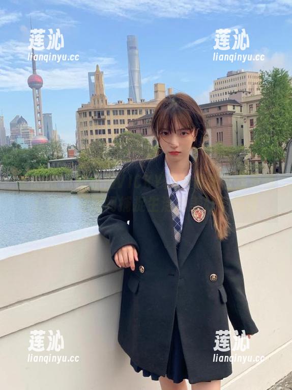 嗲囡囡 - 陈雅漫VICKY旅拍最新合集更新：在不经意间捕捉生活的美好与温暖