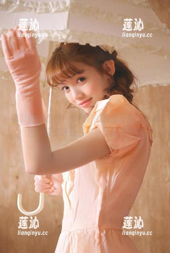 嗲囡囡 - 精品！顾欣怡的和服写真，免费图片带你感受古典与现代的交融
