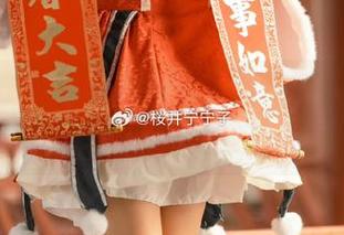 失眠小宁与女巫的浪漫定制写真，揭秘神秘的夜色生活