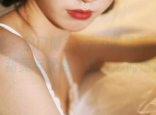 头条女神 - 热门博主coco的最新甜心作品集，甜美与优雅，尽在心间荡漾！