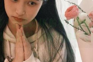 头条女神 - 张蓝欣JK的私人映像，私房图集展现她独特的风格与气质