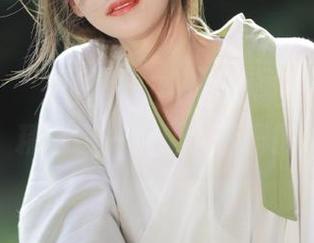 微密圈 - “姐姐Lalion豹纹黑丝”绝美写真合集，精选每一帧让你舔屏的心动瞬间