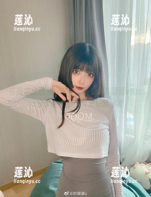 在阿尔比恩旗袍中寻找灵魂，封疆疆v的cos分享让你重新定义美的标准