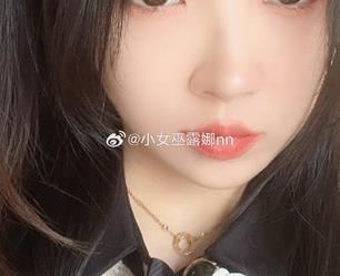 最新发现！小女巫露娜老师的唯美写真图片，瞬间捕获你的心！