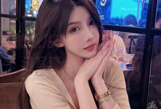 感受小小奶瓶儿少女的梦幻旅程，最新精选写真合集重磅登场