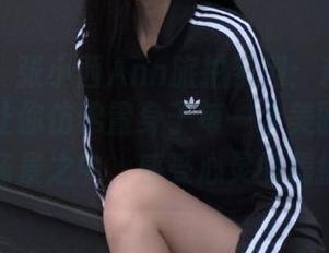 尤果网 - 张小西Ann旅拍系列：精致私拍原图，让你仿佛置身于每一个美丽的旅行场景之中，感受心灵的震撼