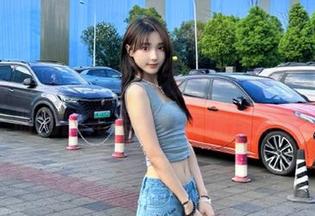 尤果网 - 杨乔之连体衣写真：感受优雅与时尚的完美结合，原图分享