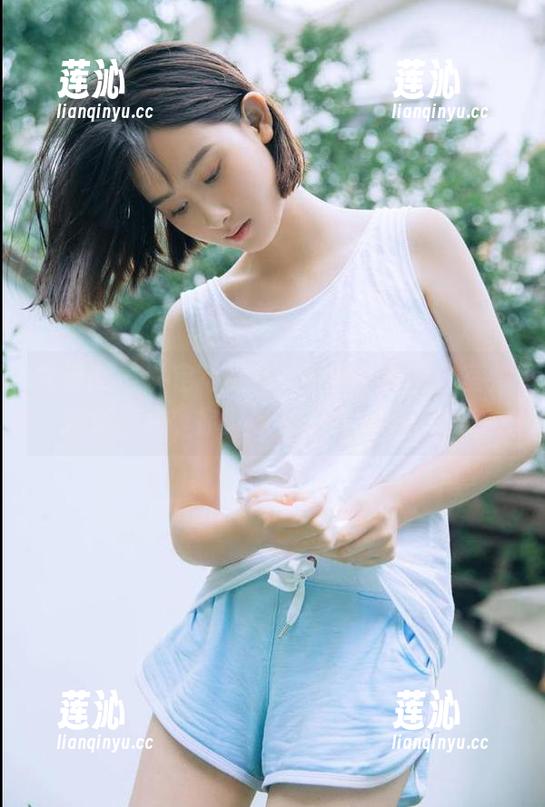 尤果网-纯小希 尤果网 - 以定制视角解读纯小希的教室,精彩图片带你感受她的青春与活力!
