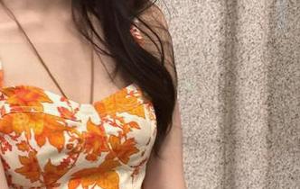 尤果网 - 艾小青高跟鞋最新写真作品独家分享，与你分享最潮流的搭配技巧