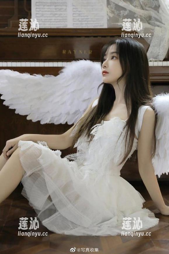 尤果网 - 谭晓彤校园写真作品集：把每一个课间都变成视觉盛宴！
