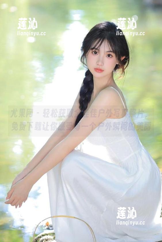 尤果网-金佳佳 尤果网 - 轻松获取金佳佳户外写真照片,免费下载让你感受每一个户外瞬间的美丽