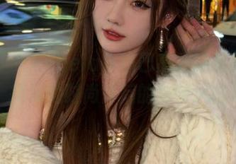尤蜜荟 - Angela小热巴高跟鞋私房写真原图，揭示她时尚背后的独特风格与气场