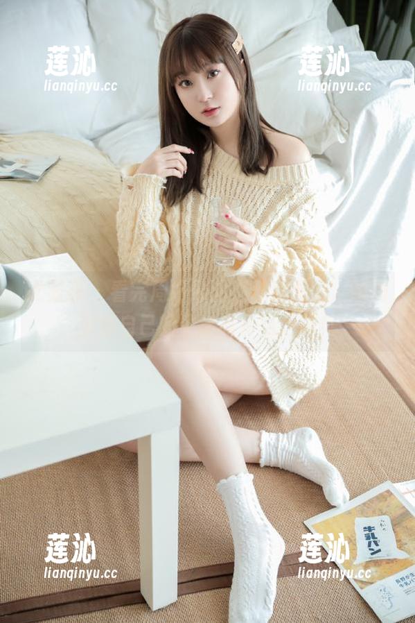 尤蜜荟 - 看完周妍希油亮私房图集，瞬间觉得自己的生活有多么乏味！
