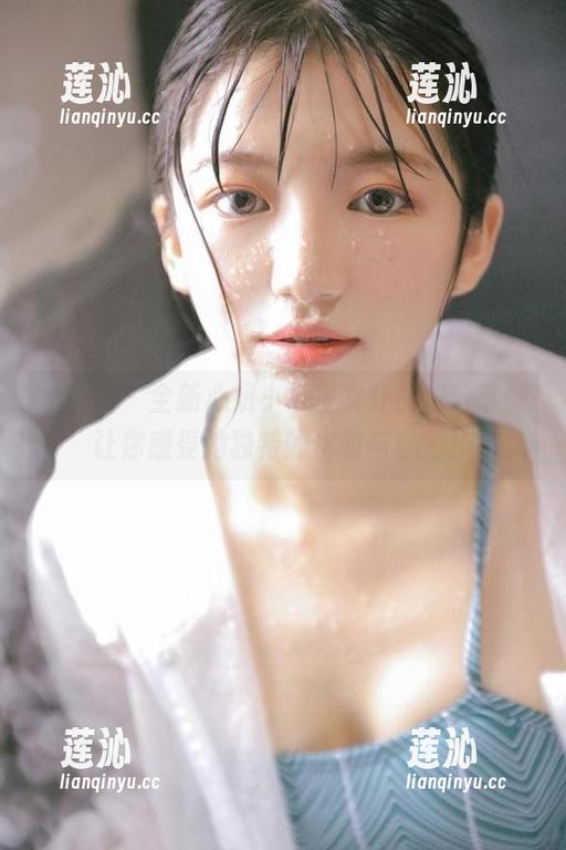 尤蜜荟 - 全新心妍小公主女仆图包分享，让你感受她独特的优雅与魅力！