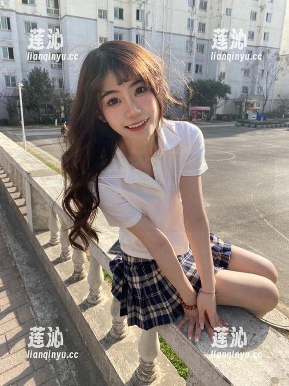 推女神 - 领略乔恩夕女友写真合集的魅力，展现女性之美与态度，为你带来一次视觉的心灵之旅！