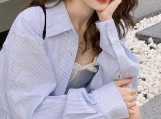推女神 - 可爱梓萱Crystal与毛衣的甜美邂逅，图库分享最美瞬间！