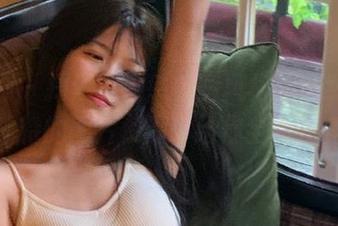 推女神 - 探索王婉悠校园风格的自然美，独特的图片资源带给你全新视角