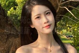推女神 - 黄歆苑chobits与白衬衫的完美邂逅，图库最新，没想到会这么难看！