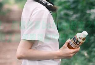 星颜社 - 跟随佟蔓baby的皮衣之旅，发现无限美图资源的时尚可能！