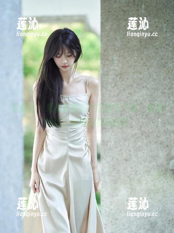 星颜社 - 超值韩雨嘉女友图包下载，捕捉她迷人瞬间的视觉盛宴