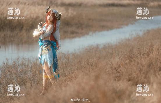 精选杏仁曲奇天台写真套图，记录每一个难忘的瞬间