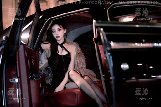 梦丝女神 - 宁夏纯女神写真图库资源，尽情展现她魅力四射的一面