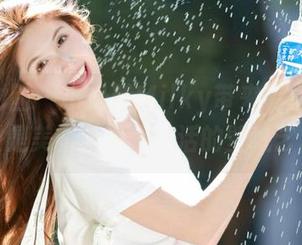 森萝财团 - 小奶糕Milky带来有料01：不仅是美图，更是生活的壁纸艺术！