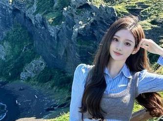 探索森萝财团图集：精选死库水白丝的魅力与风韵