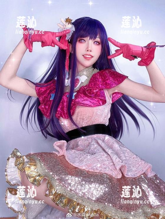 一组不可错过的水淼aqua奶牛写真套图，演绎田野里的诗意生活