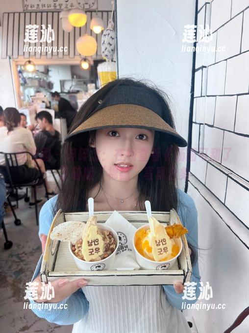 微密圈 - 碎碎念：在线查看《汤圆可甜了》萌版“棉袜”写真合集